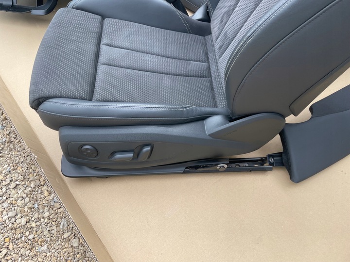 фото №8, Сиденья диван audi a4 b9 рестайлинг s-line sedan кожа алькантара идеальные комплект