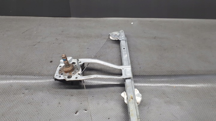 фото №9, Механізм скла праві зад mercedes w202