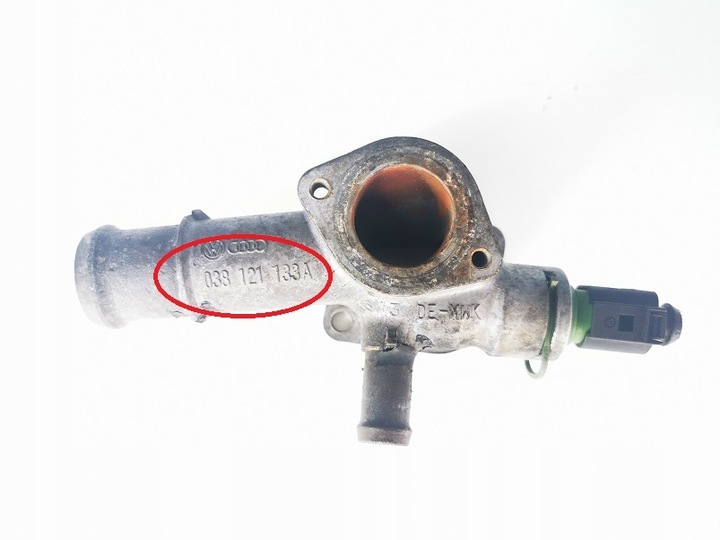 фото №1, Passat b5 audi a4 корпус термостата 038121133a 1,9 tdi
