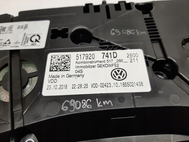 фото №9, Vw golf sportsvan указатели 517920741d 69086km