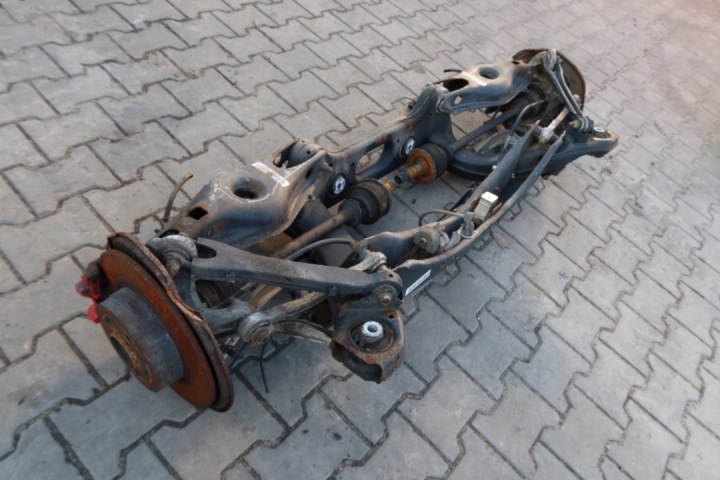 фото №15, Mercedes w204 w207 підвішування балка візок підрамник зад задні 2043502515