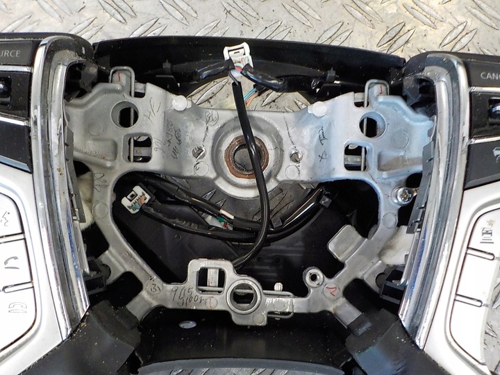 фото №7, Outlander iii 14-21 руль мульти круиз-контроль