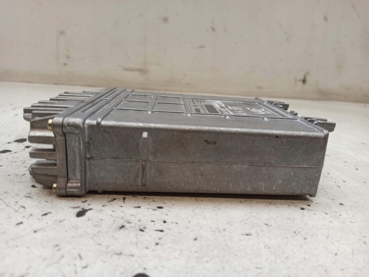 фото №6, Audi a4 b5 1.9 tdi компьютер двигателя 028906021ce