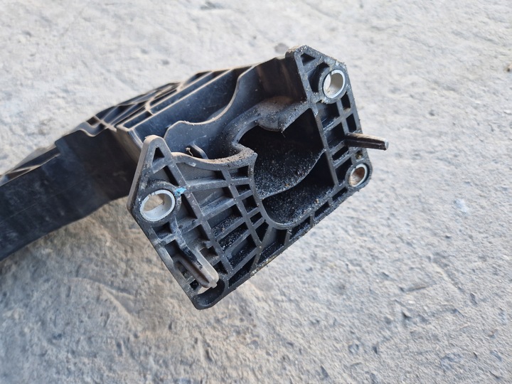 фото №8, Балка усилитель бампера нижняя перед citroen c5 iii x7 9660501380