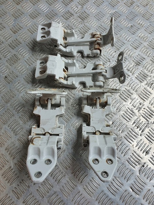 фото №1, Ducato jumper 14- петлі двері зад kpl 270 градусів