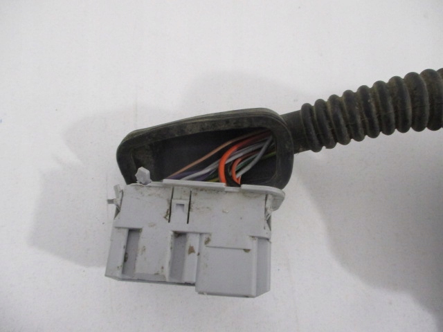 фото №9, Jeep grand cherokee iv wk2 установка жгут дверь левая задняя p68136762ae