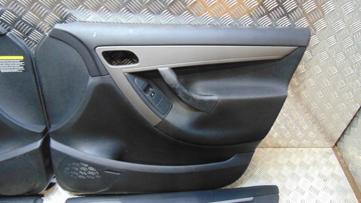 фото №4, Оббивка двері лівий правий перед зад набір citroen c4 grand picasso i рестайлінг
