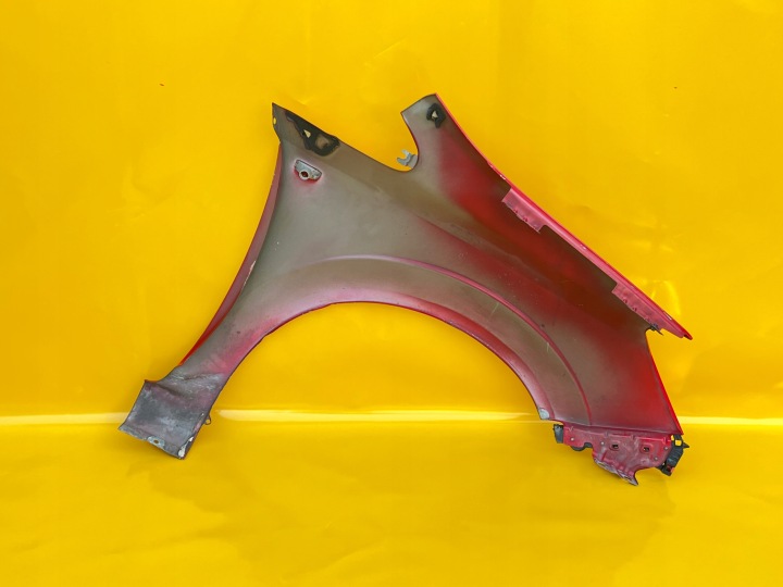 фото №14, Крило ліві перед opel zafira b 2006-2014r червоний z50b .