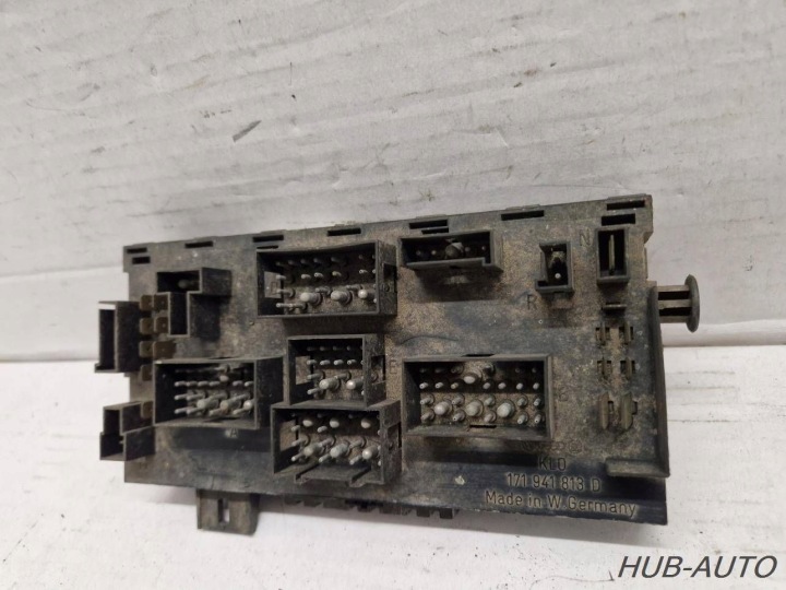 фото №7, Коробка запобіжників реле volkswagen golf ii 2 mk2 171941813d