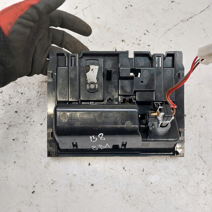 фото №6, Volkswagen passat b8 попільничка 3g2863284 3g2857962