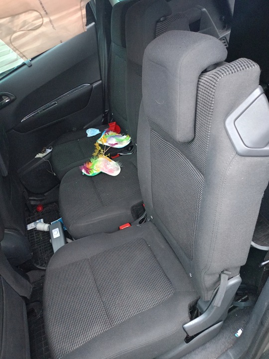 фото №1, Сиденье средний зад peugeot 5008 i 09-16 корпус поддона