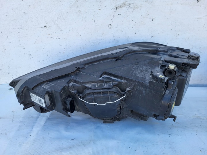фото №8, Фара права перед vw golf vii sportsvan 517941032b