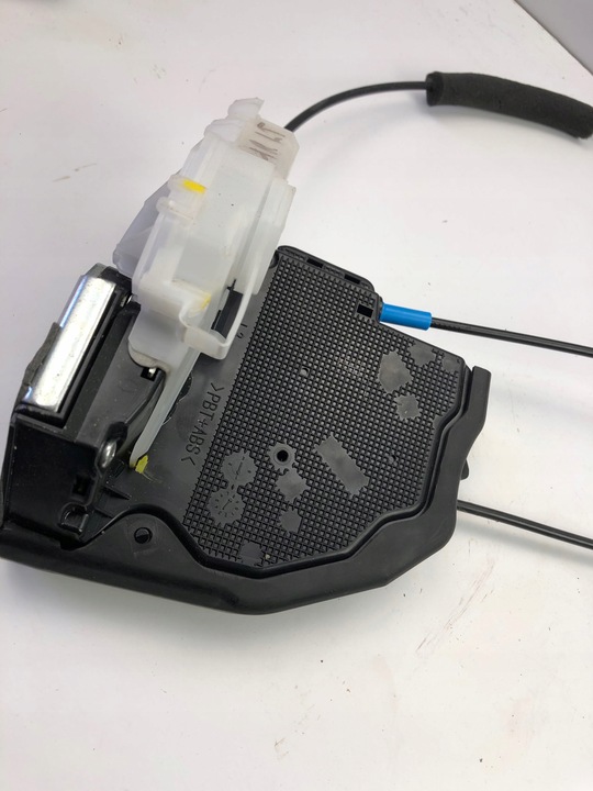 фото №2, Toyota c-hr замок двері лівий зад