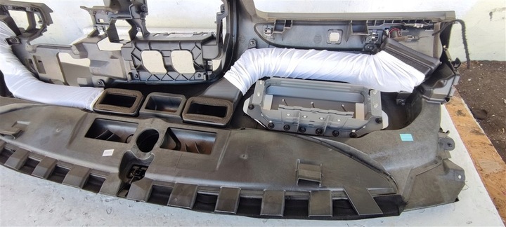 фото №13, Панель раздаточная серый audi a6 c6 eur 4f1857041r