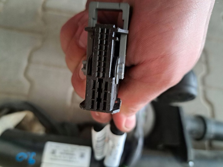 фото №7, Набор hak зад mercedes glc x253 c253 a2533101800