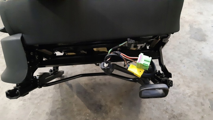 фото №11, Сиденье сиденья комплект з підігрівом audi a1 8x 1,2 tsi 5d