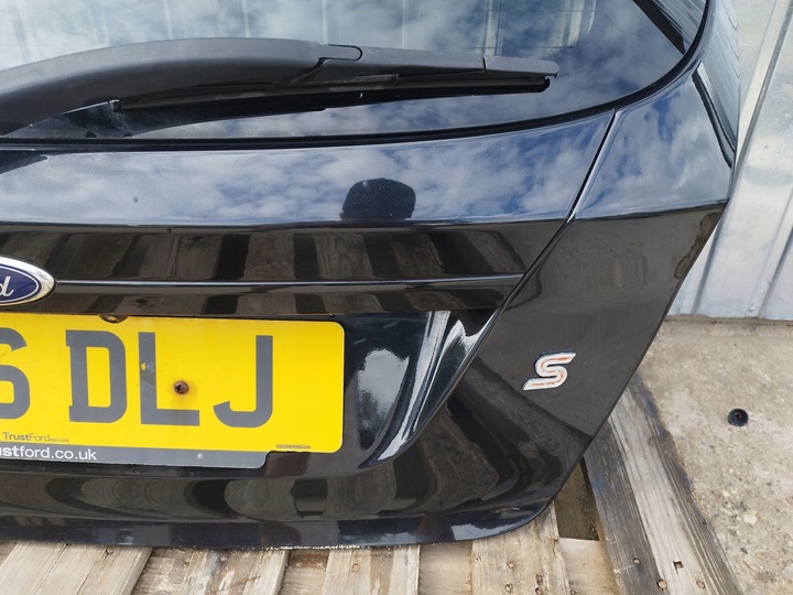 фото №7, Крышка стекло зад ford fiesta vii mk7 рестайлинг 2012-2017 цвет dc st-line камера