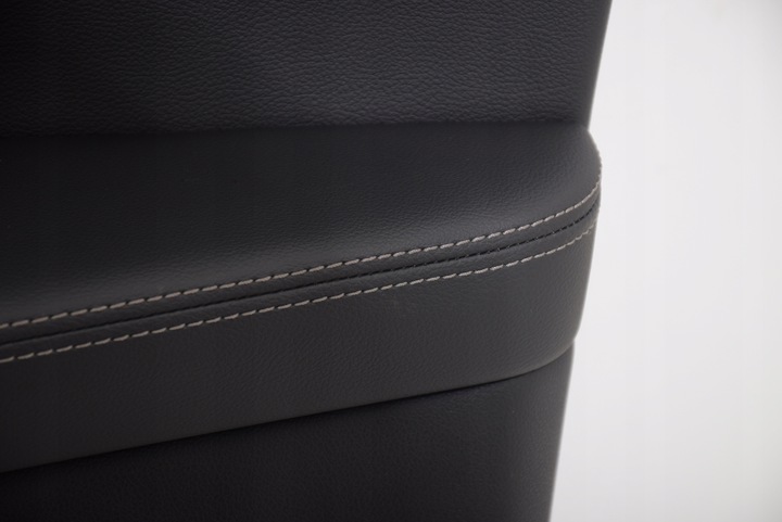 фото №8, Bmw x6 g06 боковина правые перед обивка дверь пассажира кожа чёрная mcsw