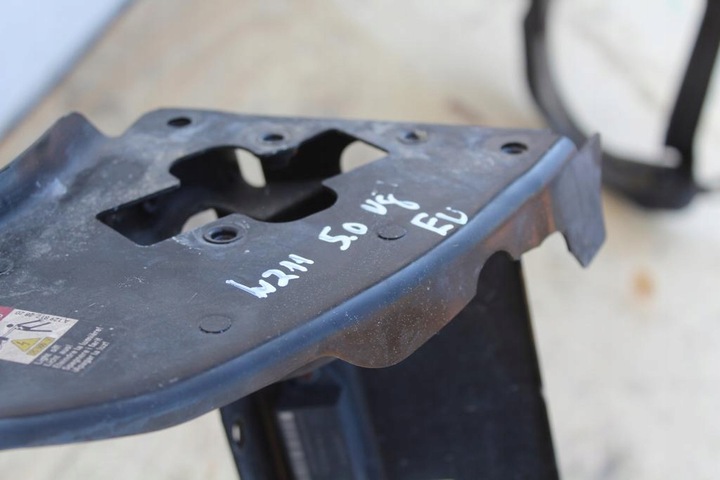 фото №8, Pas переднє підсилювач балка mercedes w211 5.0 v8