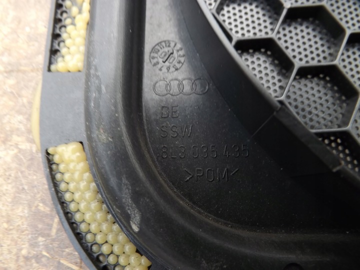 фото №16, Audi s3 8l боковина двері велюр правий лівий синій uk