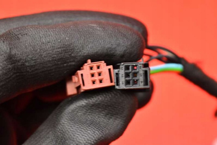 фото №8, Дзеркало праві ewp 0211047 eu peugeot 208 1 i рестайлінг 15-19 6+3 pin