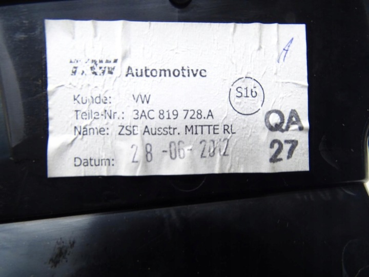 фото №8, Решётка воздуховод консоли панели средняя 3ac819728a vw passat b7