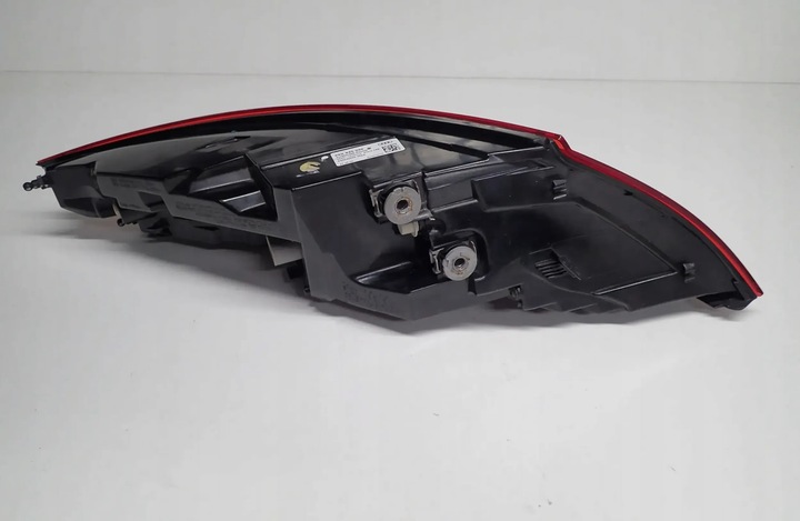 фото №7, Audi tt 8s лампа права задня зад 8s0945096