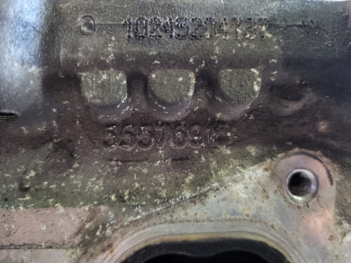 фото №5, Кришка клапанів вали головка opel insignia a 2.0 cdti 55565668