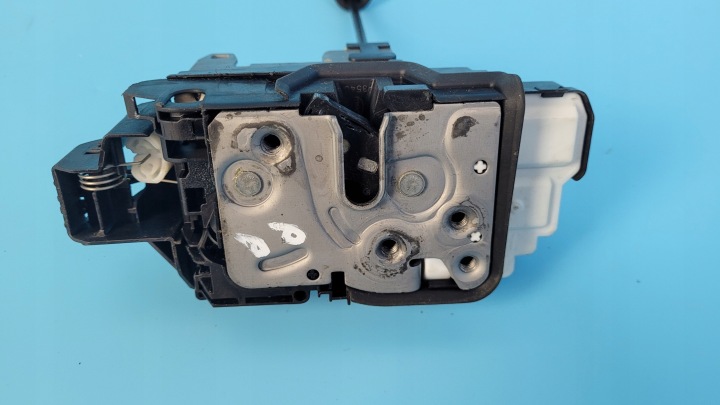 фото №8, Volvo xc60 ii 21r замок дверь правая перед 31462456