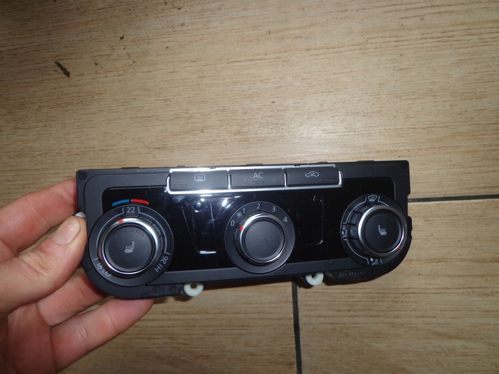 фото №1, Golf 6 vi 09r. панель повітропровід