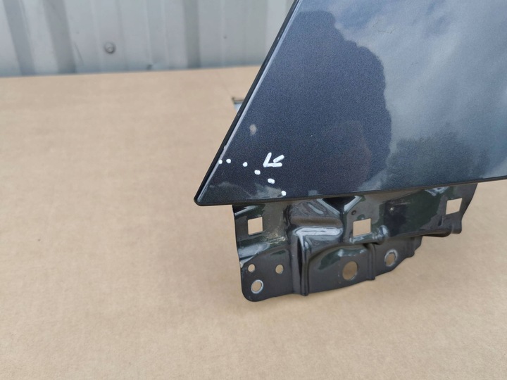 фото №8, Subaru xv ii crosstrek 18- крыло переднее левый перед b.ładny планка