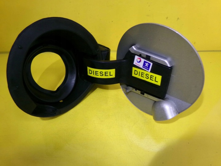 фото №10, Крышка заливка топлива peugeot 308 9681632680 nr184