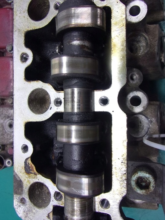 фото №14, Volkswagen polo 1.4 mpi головка двигуна