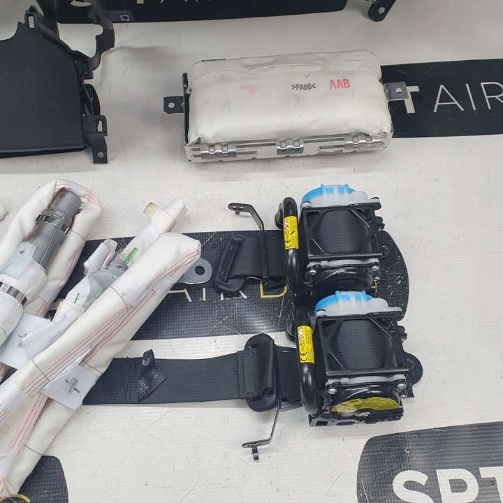 фото №9, Chr панель консоль подушки ремни подушка безопасности