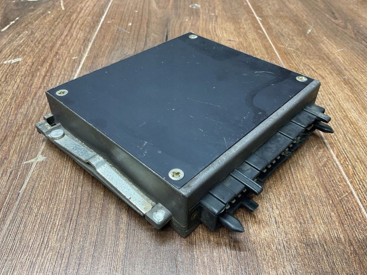 фото №13, Блок керування двигуном (ecu) перед mercedes-benz s w140 0145453632
