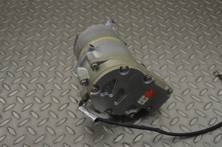 фото №11, Компресор кондиціонера porsche taycan 9j1816797b 21329361 460kw 2021