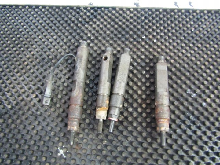 фото №9, Renault volvo инжектор 1,9dti 7700875035 4szt