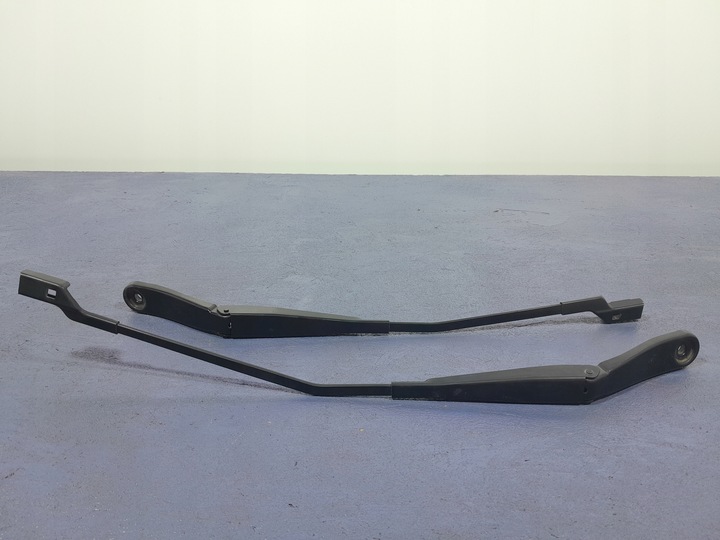 фото №1, Volvo xc60 i рычаги дворник перед 30753526 30753525