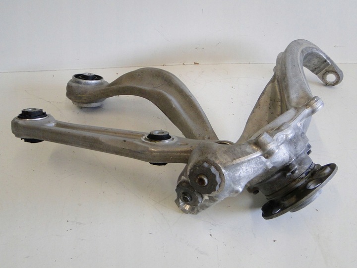 фото №11, Mercedes eqe 295 sedan рычаг нижний стержень бардачок правый переднее перед правый