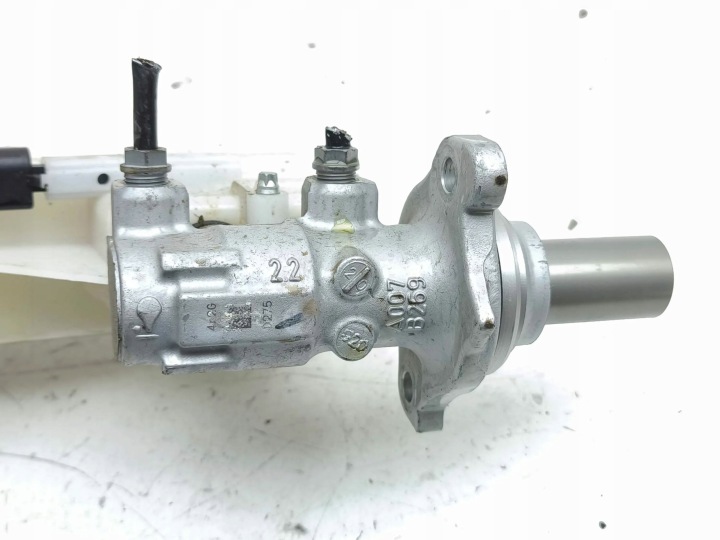 фото №11, Volkswagen id.3 главный тормозной цилиндр 2020 1ec611301
