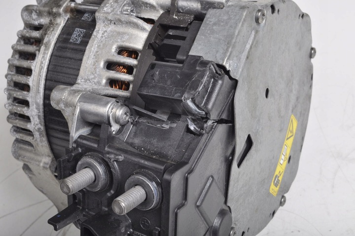 фото №11, Ford fiesta mk8 1.0 генератор l1ta-11238-ba