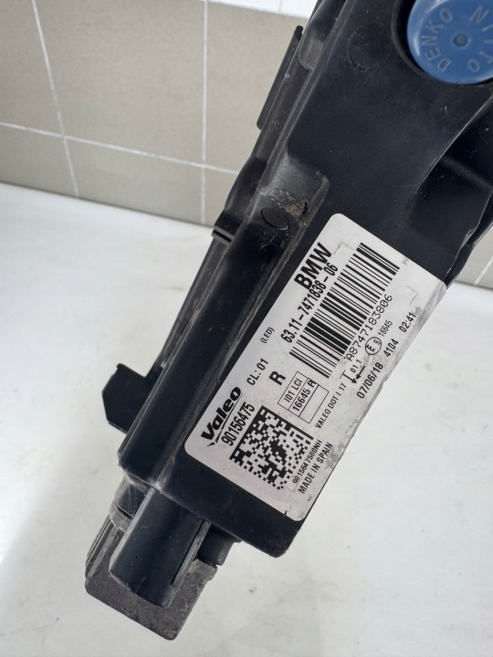 фото №8, Bmw i3 lci рестайлинг галоген фара правая передняя przeciwmgielna 6311-7471838-06