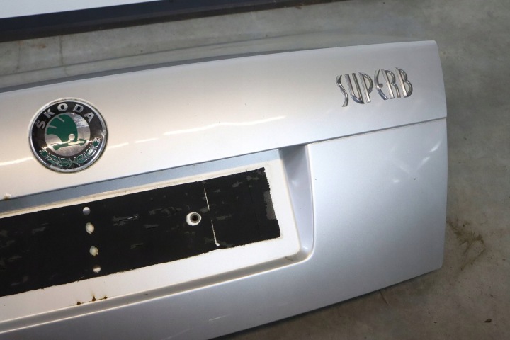 фото №6, Skoda superb i крышка задняя зад багажника серебряная 9102