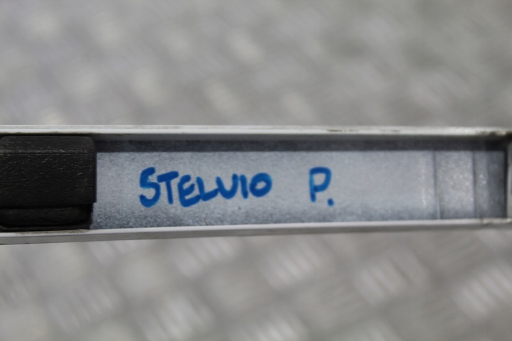 фото №3, Планка крышная правая alfa romeo stelvio