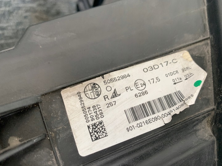 фото №11, Alfa romeo stelvio лампа фара праві перед оригінал європа