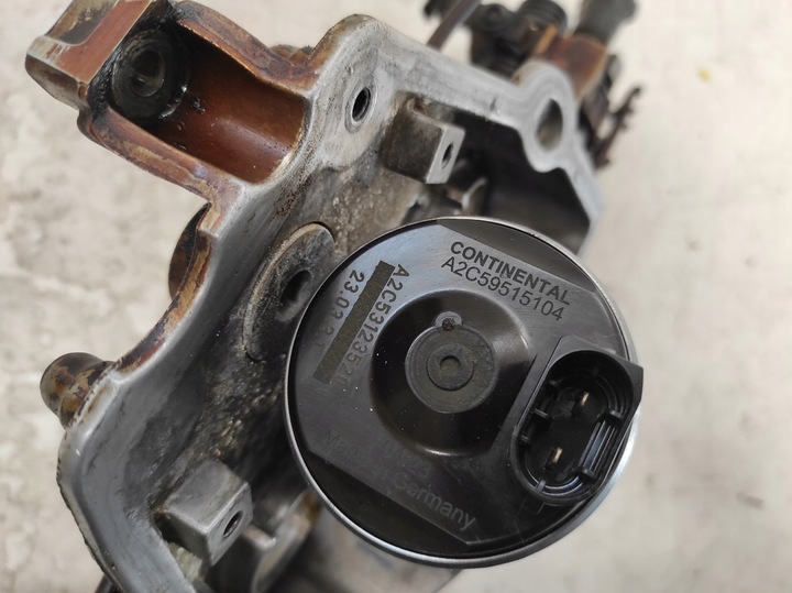 фото №5, Bmw 3 e90 04- 2.0b n46 вал распределительный вал valvetronic