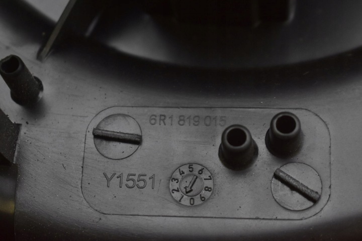 фото №9, Повітродувка вентилятор повітропровід eu 6r1819015 skoda fabia 3 iii 14-18