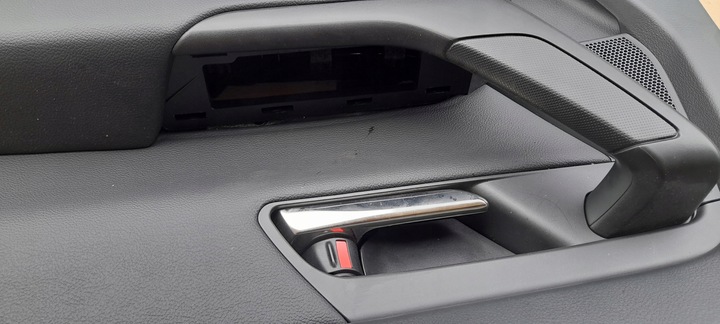 фото №12, Mazda cx50 23- боковина дверь левый правый зад usa