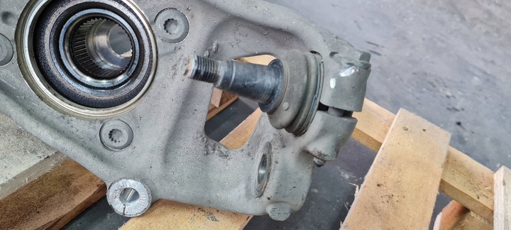 фото №12, A4 b9 8w рестайлінг поворотна опора ліва лівий перед 8w0407253f 8w0407559 a5 8w