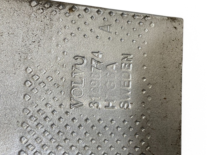 фото №12, Volvo xc90 2018 поперечина бампера заднего